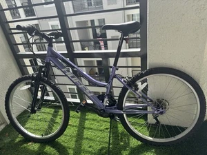 ๐ฒ Brand New 24โ Huffy Mountain Bike โ With Front & Rear Lights ๐ฒ - Picture 1 of 5