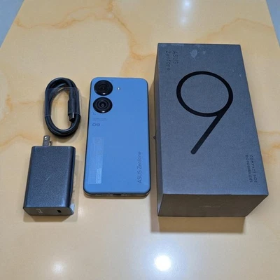 ASUS ZenFone 9 Midnight Blue 8 GB 128 GB smartphone sbloccato senza SIM JP - Immagine 1 di 3