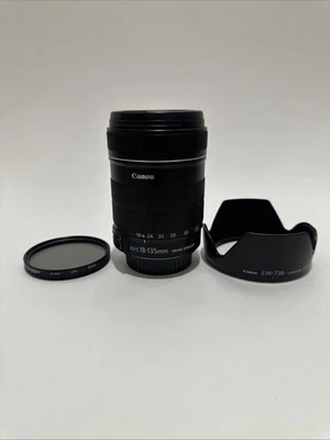 Canon EF-S 18-135mm 3.5-5.6 IS Zoom Lens Macro 0.45m/1.5ft With Hood Filter Lens - Image 1 of 4