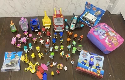 PAW Patrol CAMIÓN Cachorros VEHÍCULO Y FIGURA DE ACCIÓN Lote 50+ Personajes y Coches Foto 1 de 4