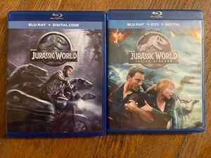 Lot of 2 Blu Ray: Jurassic World and Jurassic World: Fallen Kingdom - Tested - Picture 1 of 3