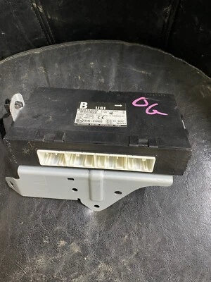 Módulo de control integrado de robo Subaru Legacy 2010-2014 OEM 88281AJ52A Foto 1 de 2