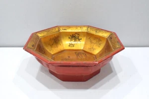 Chinese Vintage Large Red Lacquer Gold Leaf Bowl - Picture 1 of 6