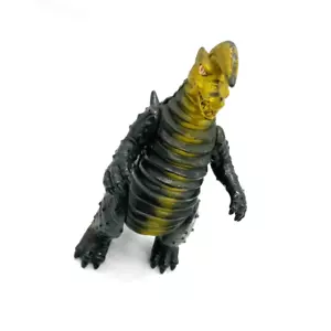 Ultraman Soft Vinyl Figures Black King Bandai 1983 Made in Japan Vintage Toys - Picture 1 of 17