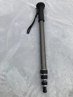 Poss. Bogen  Manfrotto Element MI Aluminium 4 section Monopod photo gear - Image 1 of 4