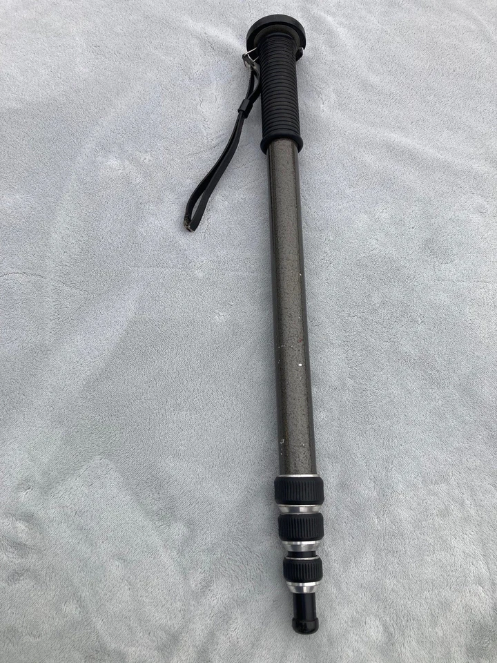 Poss. Bogen  Manfrotto Element MI Aluminium 4 section Monopod photo gear - Image 1 of 4