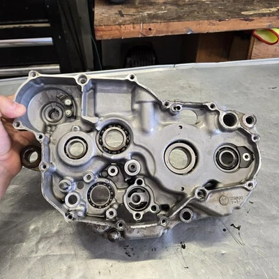 Yamaha Yz450f 2007 motor derecho cárter cárter cárter bloque Foto 1 de 4