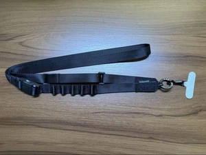 Casetify Crossbody Utility Strap Wojskowy Czarny Regulowany nylonowy uchwyt na telefon - Zdjęcie 1 z 6