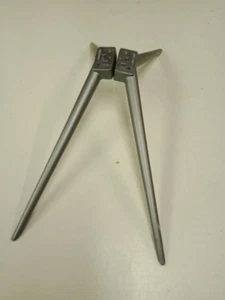 ORIGINAL EKO K650USNP LEG SET D60/65A114 L & R - Picture 1 of 3