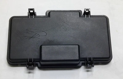 2003 - 2006 HONDA ELEMENT ENGINE FUSE BOX RELAY LID COVER  38250-SCV-A12  B12 - Изображение 1 из 2