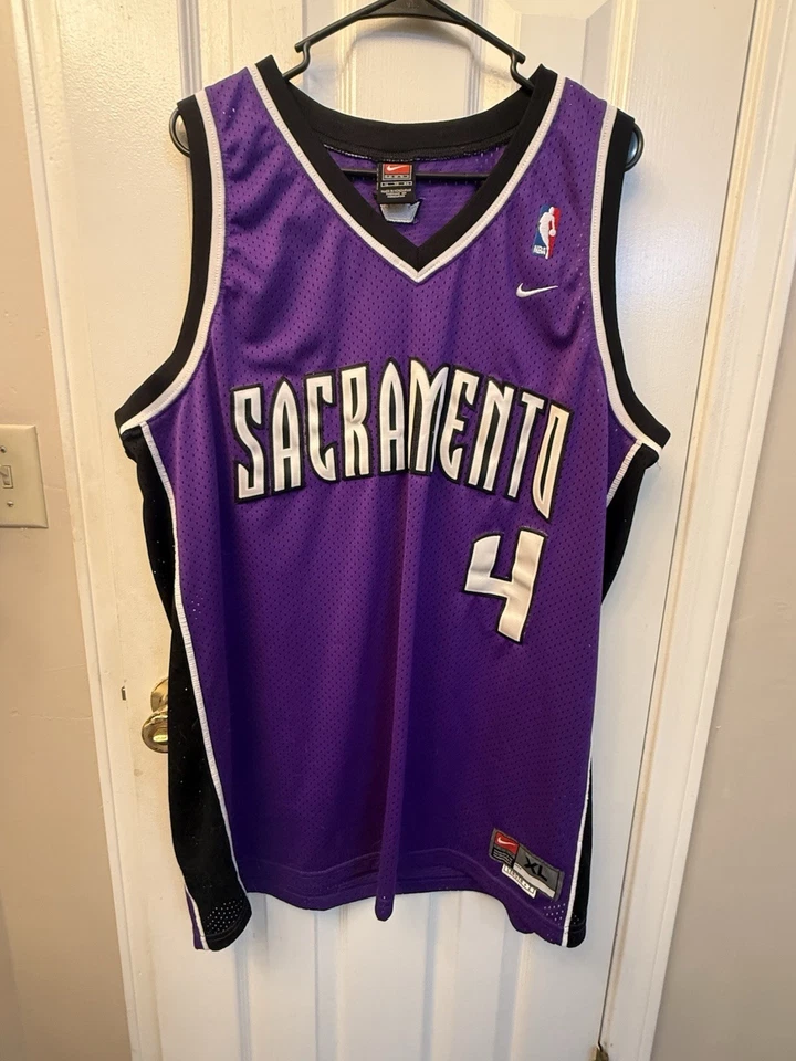 Camiseta costurada masculina vintage NBA Chris Webber Nike roxa Sacramento Kings XL +2 - Imagem 1 de 4