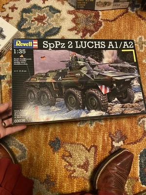 REVELL 03036 - SpPz 2 LUCHS A1/A2 - 1/35 塑料套件 — 第 1/2 张图片