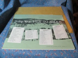 Booklet 86 Gifts that are Fun To Make From Aug 1955 Woman's Day 32 Pages - Picture 1 of 6