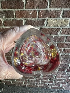 Clear 3X4" Hollow Heart Vase Filled with Liquid and Floating Hearts - Picture 1 of 1