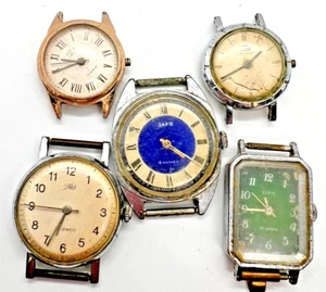 Collezione ZARIA ZARJA Orologio Vintage URSS Donna Sovietico Polso Militare Originale - Foto 1 di 24