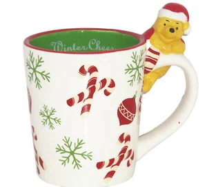 Disney Winne the Pooh con mango taza de café taza Navidad Invierno Cheer Penneys - Imagen 1 de 3