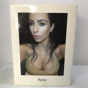 Kim Kardashian: Selfish - By Kim Kardashian - Hardcover Selfie Photography Book - Imagen 1 de 7