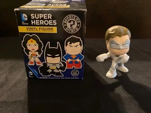 Funko Mystery Mini Vinyl Figur - DC Comics Serie 2 - Justice League Super Hero - Bild 1 von 3