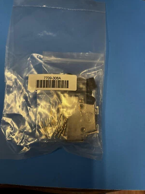4BB  1-PCS Tektronix / Keithley 7709-308A 25-Pin D-Sub Connector Kit - Image 1 of 2
