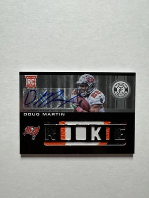 Doug Martin 2012 Panini Totally Certified Black Rookie Patch Auto RC RPA 1/1 - Image 1 of 2