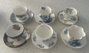 6 juegos de tazas/platillos de té “casados” hueso fino China Inglaterra blanco con azul floral dorado - Imagen 1 de 18