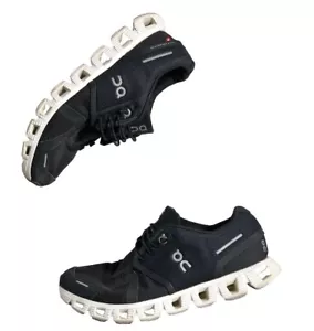 Scarpe da corsa On Cloud donna OC classiche nere bianche taglia 7,5 lacci velocità traforati - Foto 1 di 20