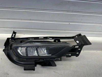 Faro antiniebla delantero derecho pasajero Volvo XC90 2016-2022 OEM 31395866 Foto 1 de 4