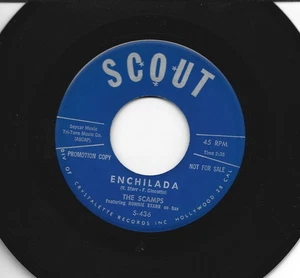 SURF LATIN GARAGE T.S. INSTROS 45 - SCAMPS - ENCHILADA / BOMBAY- HEAR 1961 SCOUT - Foto 1 di 2