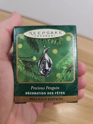 Precious Penguin Hallmark Keepsake Ornamento Cristal y Metal Miniatura Pequeño 2000 Foto 1 de 4