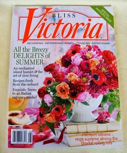 VICTORIA Bliss Magazine July August 2017 Special Antiques Issue Vol. 11, #4 - Picture 1 of 12