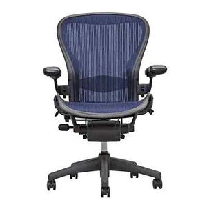 Herman Miller Aeron Chair    -Size C -  -Posture Fit- - Fully Loaded- - Picture 1 of 2