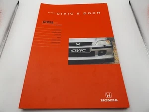 1997 HONDA CIVIC 5 DOOR PRESS INFO FOLDER WITH SHEETS & PHOTOGRAPHS - Picture 1 of 5