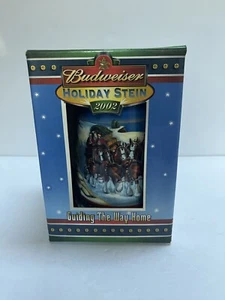 BUDWEISER 2002 CHRISTMAS HOLIDAY BEER STEIN “Guiding The Way Home” Clydesdales - Picture 1 of 11