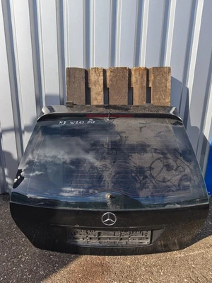 Mercedes Benz W203 Kombi Heckklappe Komplett Schwarz 040 Rost Ansatz Siehe Bilde - Bild 1 von 4