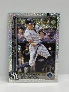 2025 Topps Series 1 #262 Giancarlo Stanton Sand Glitter Foil New York Yankees - Picture 1 of 2