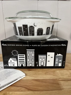 Modglass NOW Retro Designs Home Town Casserole Dish Quart Size W/ Box RARE - Image 1 of 4