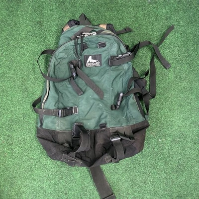 Mochila verde Gregory Day And A Half Pack vintage - 25L Foto 1 de 4