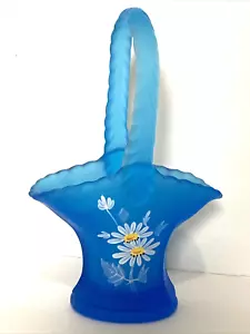 Cesta de satén azul Westmoreland vintage pintada a mano margaritas 7" x 4 1/2" - Imagen 1 de 8