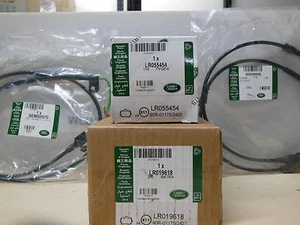 PASTIGLIE FRENO ANT. E POST. DISCOVERY 3 E 4 - Foto 1 di 1