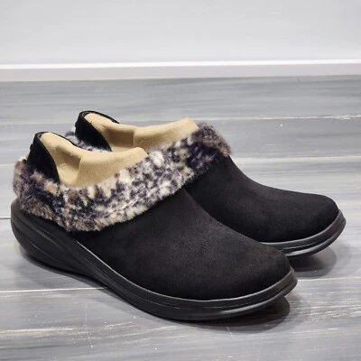 Bzees Crush Shoes Slip on Comfort Shoes Faux Fur Detail Black Size 7M - Image 1 of 4
