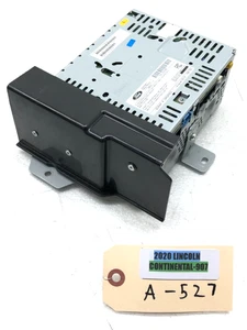 2017-2020 LINCOLN CONTINENTAL SOUND SYSTEM AUDIO RADIO RECEIVER UNIT OEM - Picture 1 of 7
