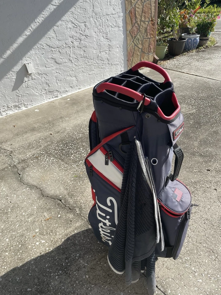 Bolsa Carrito Titleist, Rojo Blanco y Azul Foto 1 de 4