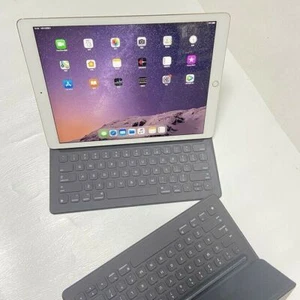 Genuine Apple iPad Pro 12.9" Smart Keyboard Folio Case - 1st/2nd Gen US Layout - Picture 1 of 12