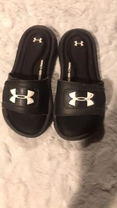 Under Armour Youth 4D Foam Black Slide Sandals Sz 1Y - Picture 1 of 4