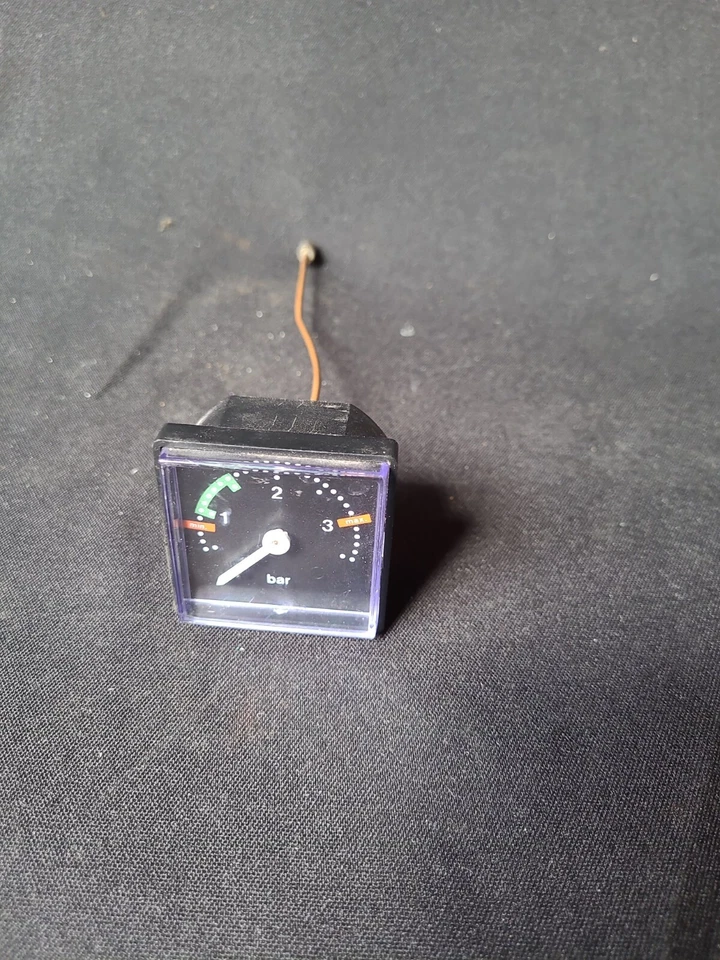 Vaillant Manometer 101272 VC VCW 105 166 204 205 206 194 195 196 254 255 - Bild 1 von 1