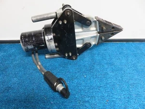 Hurst JAWS OF LIFE Hydraulic Rescue Tool Spreader Separator VEHICLE EXTRACTION - Picture 1 of 7