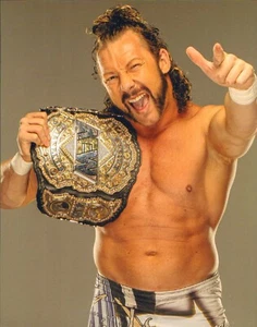 KENNY OMEGA UNSIGNED 11X14 PHOTO POSTER AEW NJPW ROH IMPACT CHAMPION BELT D - Foto 1 di 1