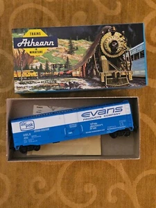 HO Athearn Trains in Miniature Blue Box 5273 Evans 50 FT Plug Door Box - Picture 1 of 2
