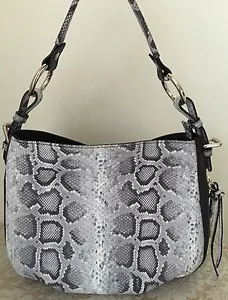 NUEVO CON ETIQUETAS Claudia Italia Italiano Negro Guijarros Cuero Pitón Bolso Vagabundo Bolso Gris - Imagen 1 de 11