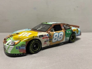 RCCA 1:24 Scale Elite Diecast Car Dale Jarrett #88 UPS / Star Wars III 2005 Ford - Picture 1 of 12